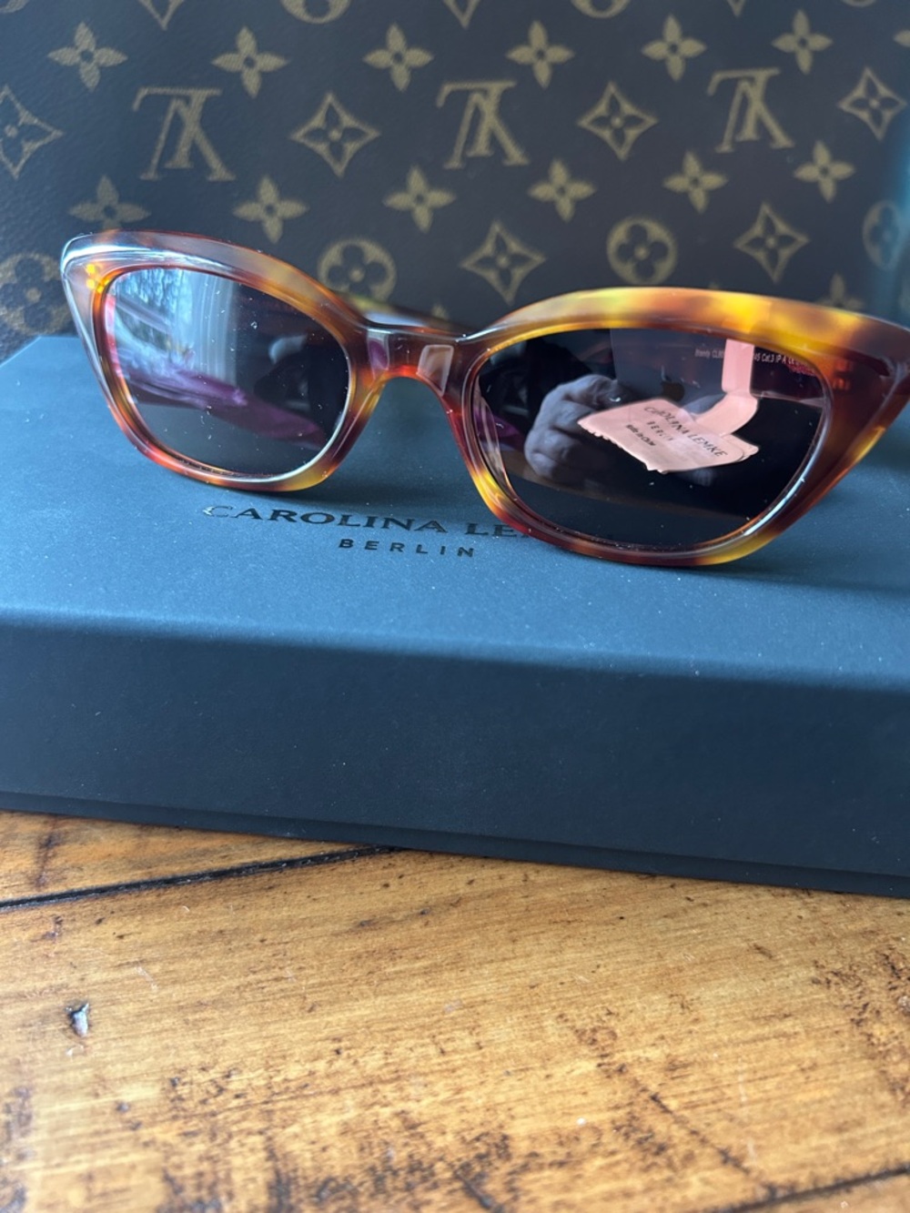 Carolina Lemke Brandy Tortoiseshell Cat‎ Eye Sunglasses - Picture 2 of 8